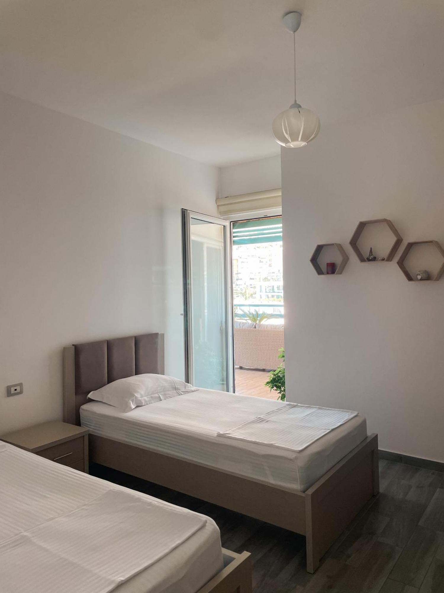 Aqua Holiday Apartments Vlorë Zimmer foto